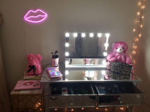 Customer photo review of Hollywood Mirror Makeup Vanity Mirror with Lights, Touch Control Light-up Beauty Musthaves Smart Cosmetic Tabletops with 3 Color Dimmable Bulbs, USB Charging Port, 22.8" W x 18.2" H, White