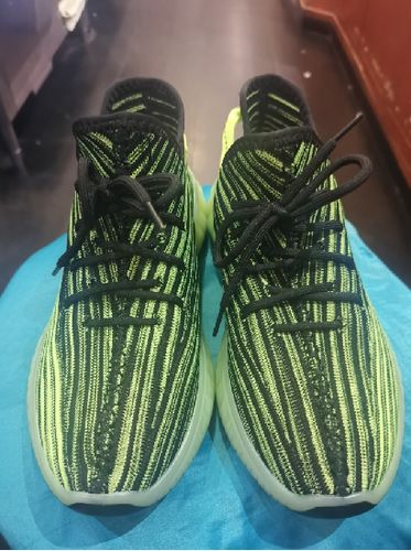 Customer photo review of Alchino 'Vapor Zoom' VZ3 Sneakers