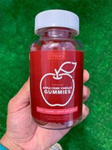 Customer photo review of 1 Bottle of Apple Cider Vinegar Gummies