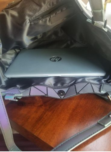 Customer photo review of Holumex Prisma Handbag