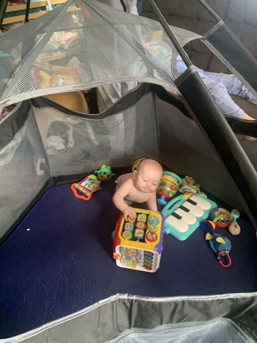 Customer photo review of Pop N' Go® Playpen