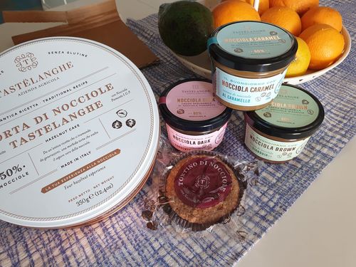 Customer photo review of 3 vasi di Crema di Nocciole IGP