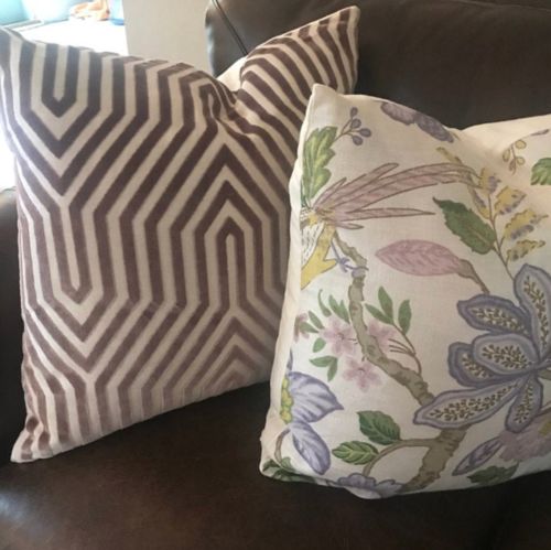 Customer photo review of Vanderbilt Lilac Velvet Pillow Cover
