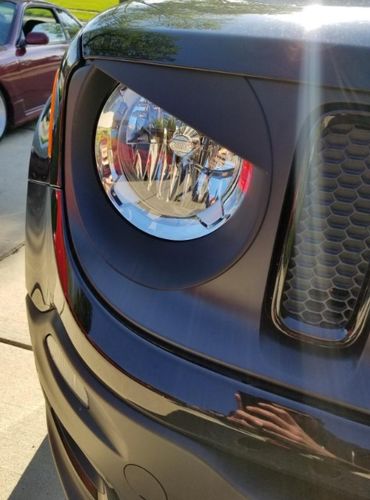 Customer photo review of Headlight Trim Cover Angry Bird for 2019-2020 Jeep Renegade