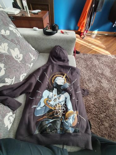 Customer photo review of Bardo Coli Hoodie