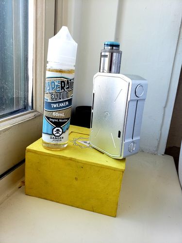 Customer photo review of Tweaker