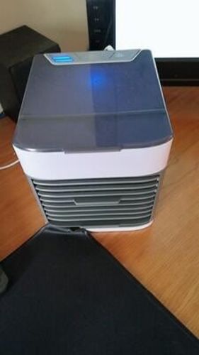 Customer photo review of Mini USB Portable Air Conditioner
