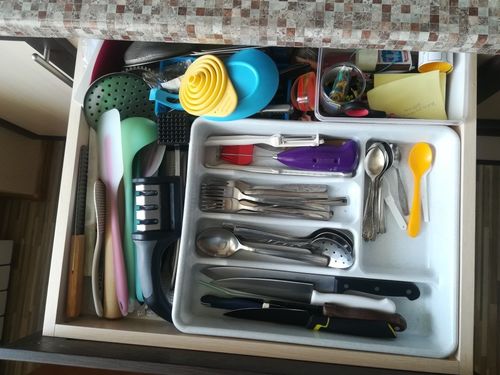 Customer photo review of The Glossy Slot- Sleek Storage compartment for your kitchen utensils and more!