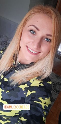 Customer photo review of PAP+ LED Teeth Whitening Kit