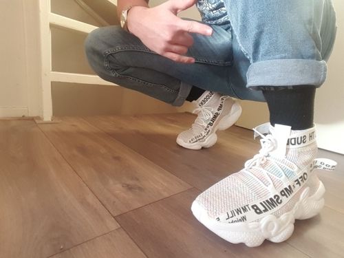 Customer photo review of Neuron 'Urban Ramp' UR3 Sneakers