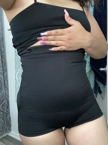 Customer photo review of High Waisted Strapless Body Shaper 3500