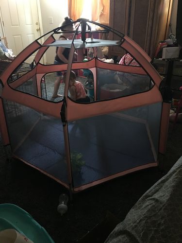 Customer photo review of Pop N' Go® Playpen