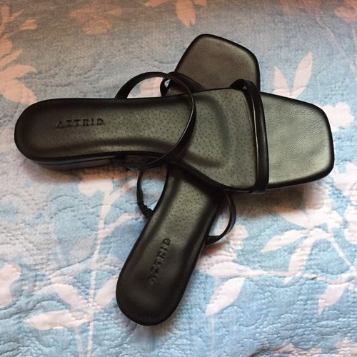 Customer photo review of Ava Black