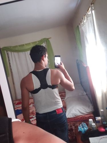 Customer photo review of ConfidentStance™ Body Posture Corrector