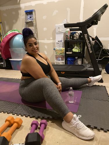 Customer photo review of Freedom Scrunch Leggings OG