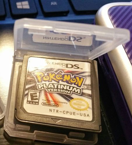 Customer photo review of DS Game Cartridge Pokeon Series Black White HeartGold SoulSilver Diamond Pearl Platinum US Version