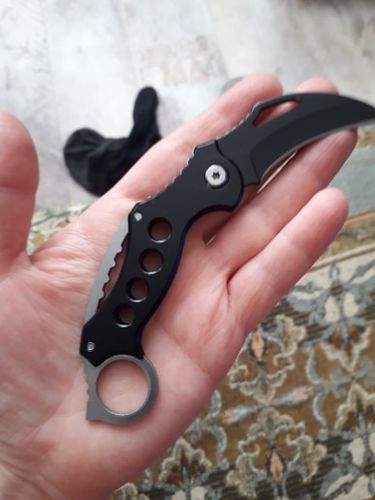 Customer photo review of Porte Clé Karambit