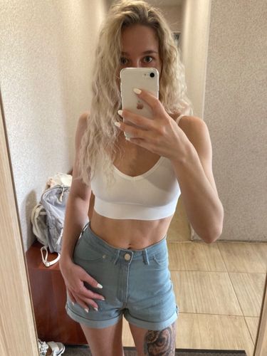 Customer photo review of Ultimate Versatile Seamless Bra/Bralette