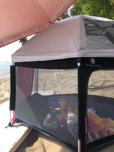Customer photo review of Pop N' Go® Playpen
