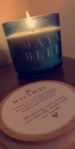 Customer photo review of Original Shark Tooth Candle BLEU