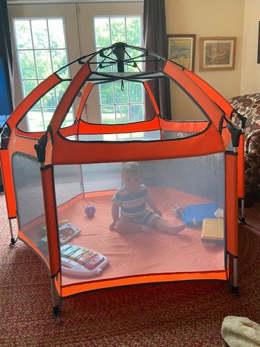 Customer photo review of Pop N' Go® Playpen