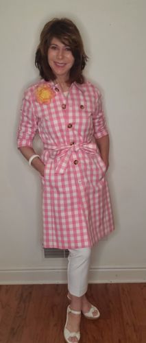 Customer photo review of Joseph Ribkoff Vanilla Straight Leg Slip-On Capri Pants 202441 NEW