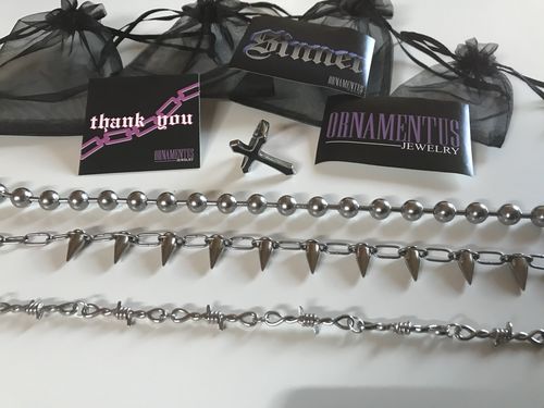 Customer photo review of Barbed Wire Chain