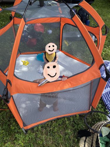 Customer photo review of Pop N' Go® Playpen