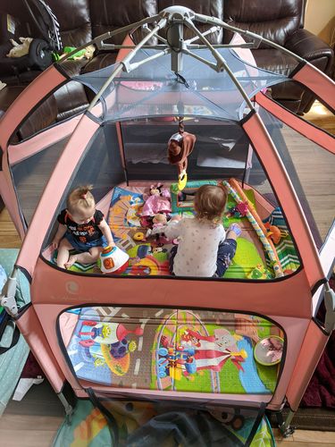 Customer photo review of Pop N' Go® Playpen