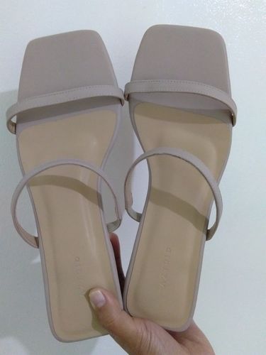 Customer photo review of Mia Bone
