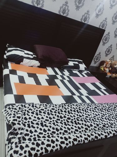 Customer photo review of Lexi-Bed Sheet Set
