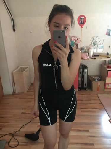 Customer photo review of KL ALIEN Combinaison courte avec fermeture