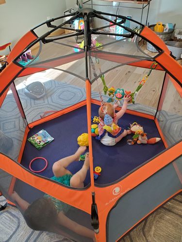 Customer photo review of Pop N' Go® Playpen