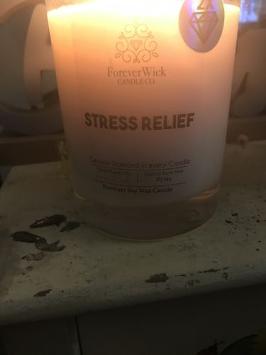 Customer photo review of Stress Relief Diamond Candle