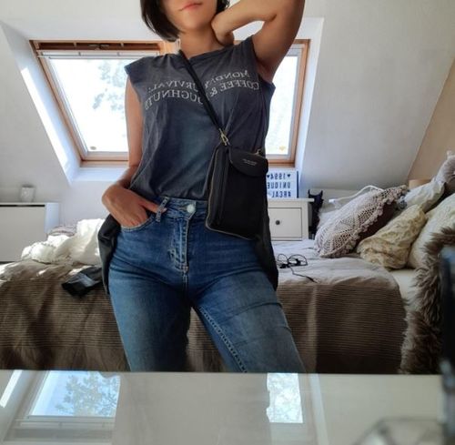 Customer photo review of Handy-Handtasche