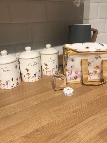 Customer photo review of Jennifer Rose Busy Bees 3-Piece Canisters Set