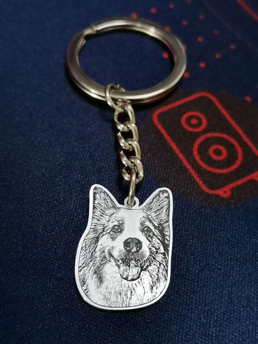 Customer photo review of Porte-clés Personnalisé en Argent