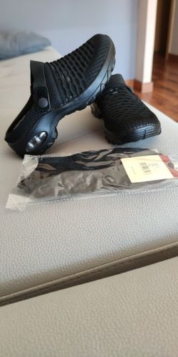 Customer photo review of Lazzy Mesh Breathable One Pedal Sports Shoes