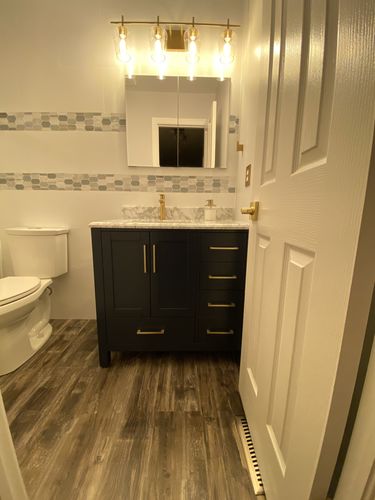 Customer photo review of CCS201 - 36" Navy Blue, Floor Standing Modern Bathroom Vanity, Brushed Gold Hardware