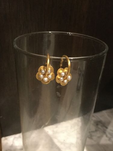 Customer photo review of PEARL FLORAL HOOPS - GOLD