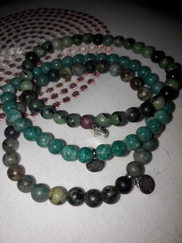 Customer photo review of Bracelet triple « Nouvelle vie » Amazonite, Turquoise d'Afrique, Zoïsite - 6 mm