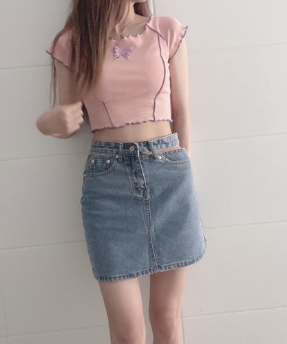 Customer photo review of Solid color stitching fashion butterfly t-shirt