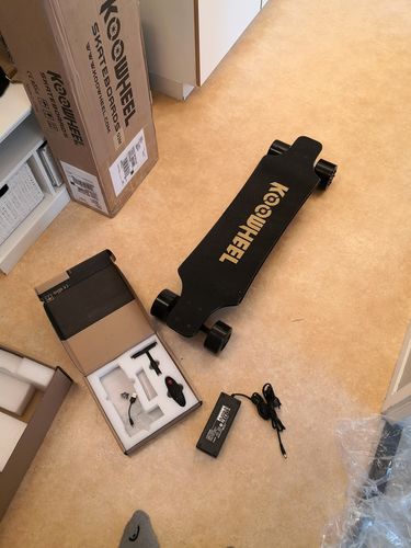 Customer photo review of New 2020 Upgraded | 2nd Generation Koowheel Skateboard