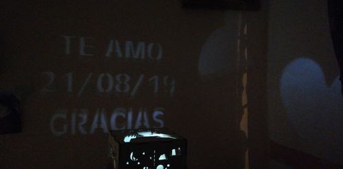 Customer photo review of Amor a distancia