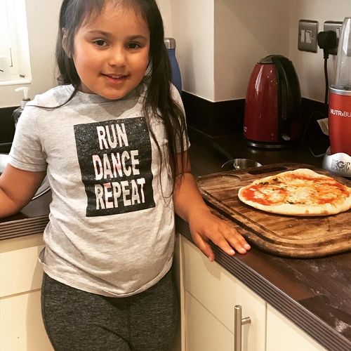 Customer photo review of Pizza Box Kit (2 Pizzas)