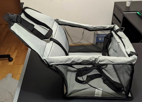 Customer photo review of Waterproof Dog Safety Car Seat