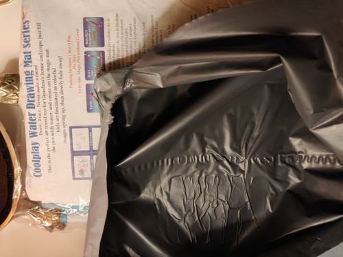 Customer photo review of AQUADOODL™ - Tapis dessin magique 4 couleurs pour bébé