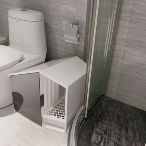 Customer photo review of Furrytail XL Semi-Closed Glow House Cat Litter Box with Scoop