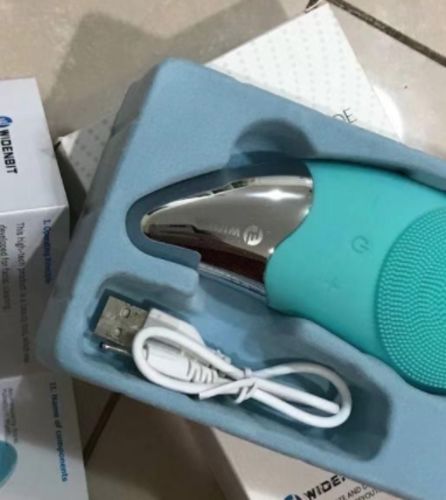 Customer photo review of High Five Skin™ Elektrisk ansiktsskrubbborste