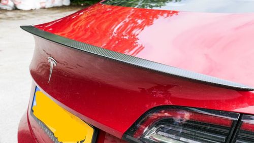Customer photo review of Carbon Fiber Performance Spoiler for Model 3